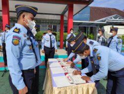 Rapatkan Barisan, Seluruh Pegawai LPKA Pangkalpinang Tandatangani Komitmen Bersama Membangun ZI Menuju WBK