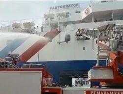 Insiden Kapal Penumpang Pantokrator Terbakar Saat Akan Berlayar
