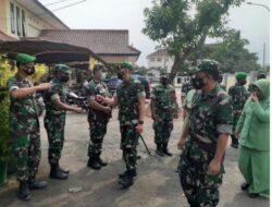 Kuker Letkol Inf MH Ramdhan beserta Ketua Persit KCK Cabang XXIII Kodim 0509