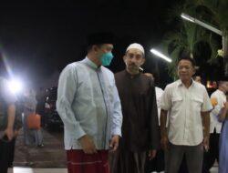 Plt Wali Kota Bekasi Tarawih Keliling Sekaligus Lihat Vaksinasi Booster