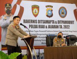 Buka Rakernis, Kapolda Riau Irjen Iqbal Ingatkan Anggota Sabhara dan Obvit Bersikap Humanis Sehingga Dicintai Masyarakat