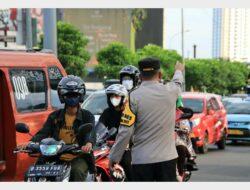 Sisten One Way Pintu Tol Bekasi Barat dan Timur Ditutup