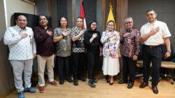 Yayasan Universitas Moestopo Farhany Sefina Kusparmanto 2