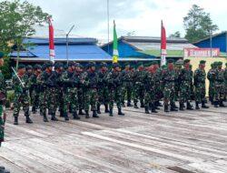 Satgas Yonif Raider 600 Modang Laksanakan Upacara HUT Ke-77 TNI di Mako Polres Asmat
