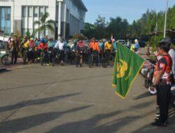 Meriahkan HUT Korpri Ke-51, Anggota Korem 174/ATW Ikuti Jalan Santai dan Sepeda Santai