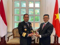 Bakamla RI Courtesy Call ke Dubes RI di Hanoi