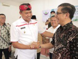 Plt. Wali Kota Bekasi Tri Adhianto Resmikan Gedung IBI Kota Bekasi