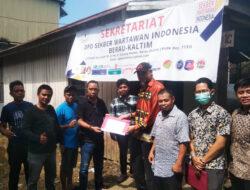 DPD SWI Berau terima SKM dari Badan Kesbangpol Kabupaten Berau