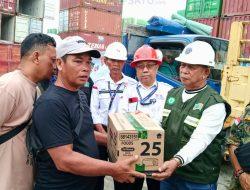 PT PASN, PT PMB, dan Ormas Salurkan Bantuan untuk Korban Banjir di Kampung Bena Baru