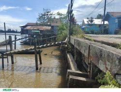 Agus Uriansyah Dukung Relokasi Warga Tepian Sungai Kampung Maluang