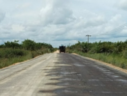 Ketua DPRD Berau Dorong Pemkab Percepat Perbaikan Jalan Produksi Warga