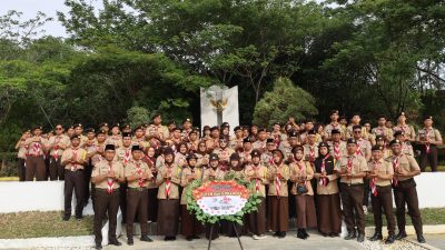HUT Pramuka ke-64, Kwarcab Berau Gelar Ziarah ke Taman Makam Pahlawan