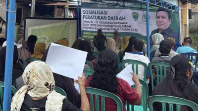 H. Husin Djufrie Sosialisasikan Perda Ketahanan Keluarga di Sambaliung, Warga Antusias Ikuti Pemaparan