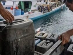 Subroto Soroti Kelangkaan Solar Nelayan, Minta Distribusi BBM Pesisir Dibenahi