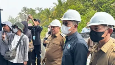 Foto : Wabup, Gamalis bersama Direktur PDAM Batiwakkal, Meninjau Langsung IPA Gurimbang